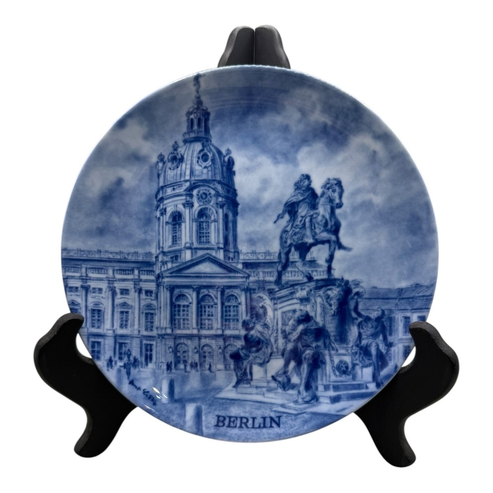 Kaiser W Germany Berlin Stadteteller Hans Liska Blue White Collector Plate 8in
